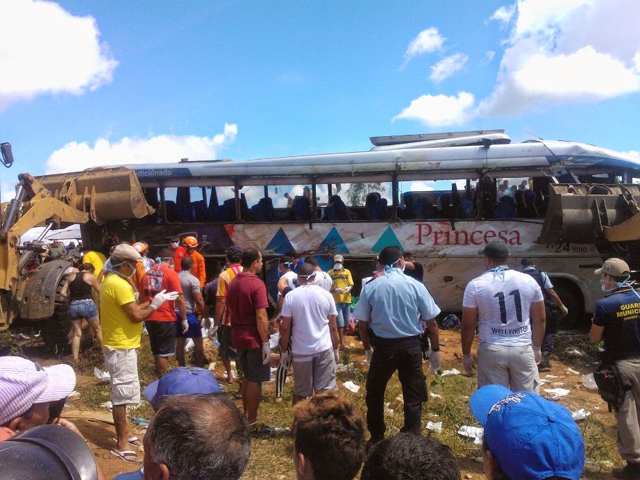 MORRE MAIS UMA VIÍTIMA DO ACIDENTE COM ÔNIBUS DA PRINCESA EM CANINDÉ