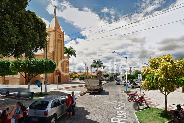 Percorra as Ruas de Pedra Branca no Google Street View