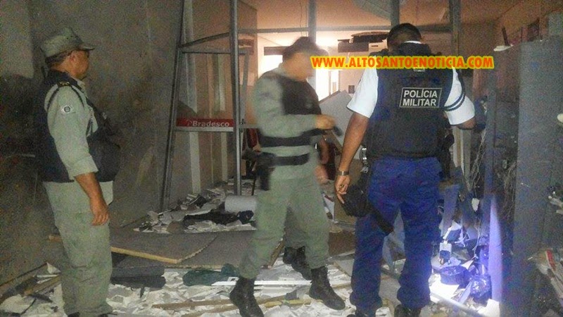 Sete Meses depois Agência Bancária de Alto Santo é Explodida Novamente