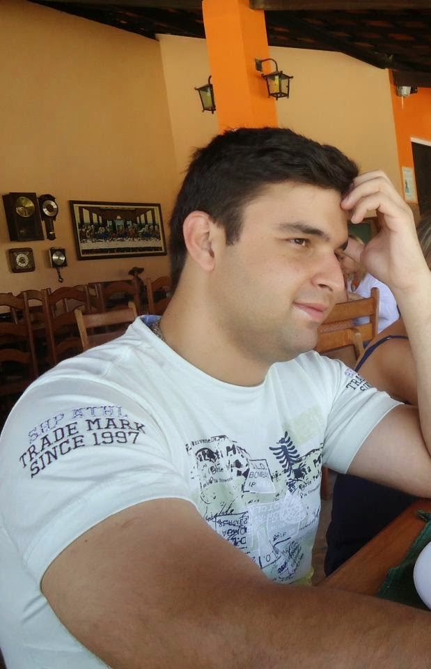 DENTISTA MORRE EM ACIDENTE EM CATARINA
