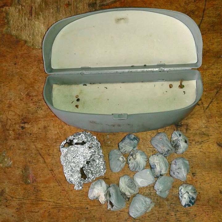 Denúncia leva a menor que comercializava drogas em Pedra Branca