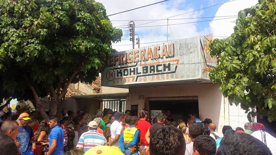 Explosão em oficina mata duas pessoas em Crateús