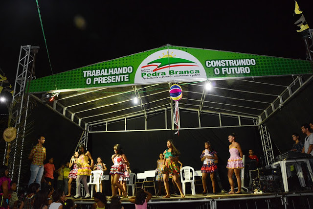 Arraiá do Compadre Zé Mineiro abriu o calendário Junino de Pedra Branca