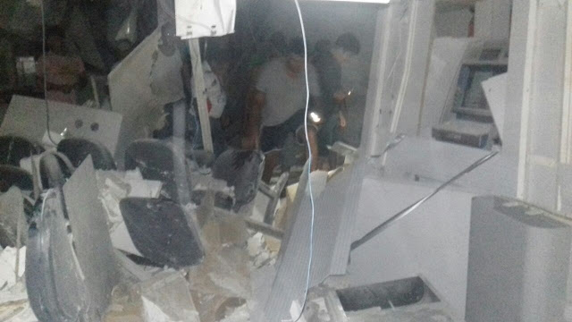Grupo fortemente armado explode banco do Brasil de Milhã