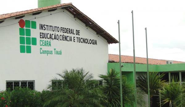 IFcastTauá 124 – Na edição de hoje, você confere o bate papo sobre as práticas esportivas no IFCE de Tauá