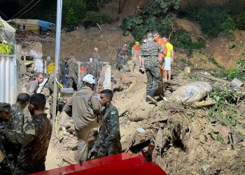 Sobe para 56 o número de mortos pelas fortes chuvas em Pernambuco