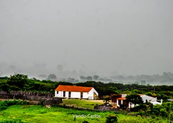 Todas as macrorregiões deverão seguir com chances de chuva até sábado (21)