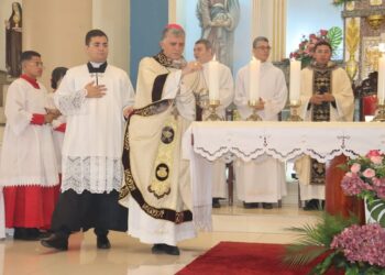 Com a Presença de Dom Geraldo,  Devotos Celebram São João Batista em Cedro