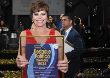 Prefeita Patrícia Aguiar é Destaque na Solenidade dos 37 Melhores Prefeitos do Ceará