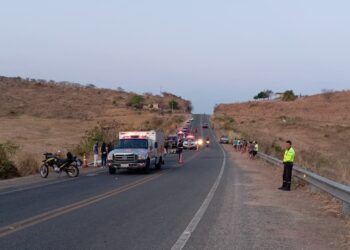 Colisão frontal entre motocicletas deixa dois mortos na BR-226 em Pedra Branca