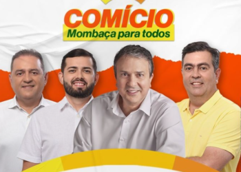 Ministro Camilo Santana participa de comício em apoio a Eduardo Dereco e Filipe Queiroga em Mombaça