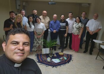 Coordenadores e Assessores da PASCOM das Dioceses do Ceará se Reúnem em Fortaleza para Avaliação e Planejamento das Ações de Comunicação