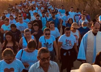 42ª Caminhada da Seca em Senador Pompeu Celebra as Almas da Barragem e Reflete sobre a Fraternidade no Semiárido