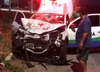 Acidente envolvendo ambulância de Tauá deixa motociclista morto na BR-020, em Canindé