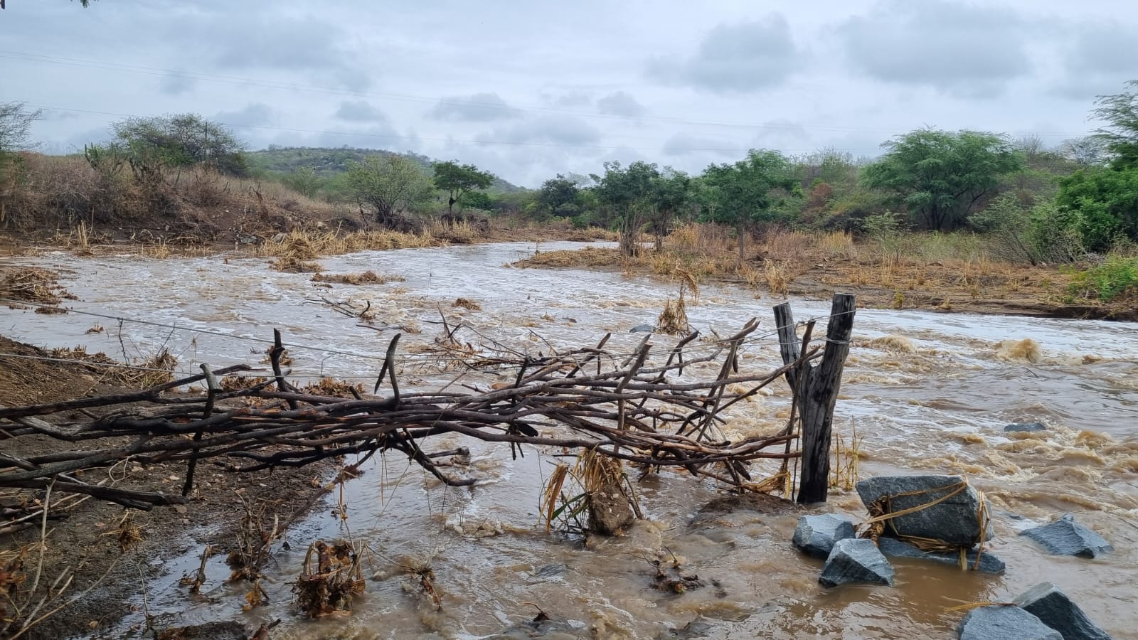 Rio Barra com primeira cheia de 2025