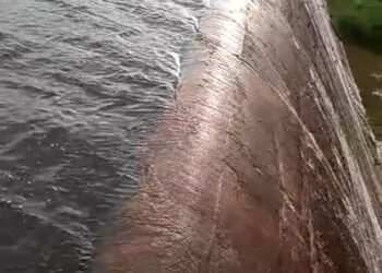 Barragem de Catarina  sangra após 14 anos e reforça abastecimento na Região dos Inhamuns