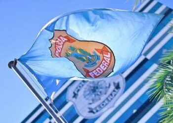 PF mira desvios de verbas e crimes eleitorais no Ceará e no DF durante Operação Underhand