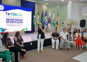 Pedra Branca sedia II Fórum Itinerante dos Secretários de Educação da CREDE 14