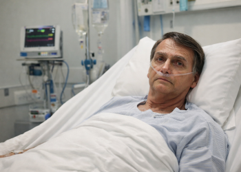Bolsonaro passa por cirurgia no dia de Natal, em Brasília