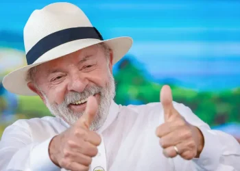 Após cirurgia de catarata, Lula ficará em repouso na Granja do Torto e retorna à agenda oficial na segunda