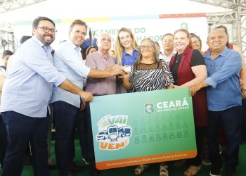 Caravana VaiVem leva mutirão de serviços a Maracanaú e amplia acesso a emprego e transporte gratuito