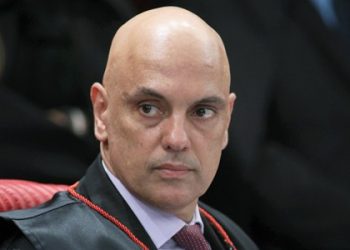 Moraes proíbe acampamentos e manifestações perto da Papudinha após alerta da PGR
