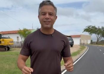 Mombaça: Prefeito Orlando Filho anuncia início da pavimentação asfáltica rumo ao distrito de Boa Vista