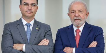 Ivoneth Braga pleiteia melhorias estruturais para o município em reunião na SOP