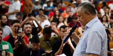 José Guimarães Recusa Ministério e Reafirma Pré-Candidatura ao Senado: “Não Abro Nem Pro Trem”