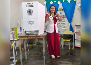 Prefeita do PT,  Solange Campelo vence eleição suplementar e assume em Potiretama-CE