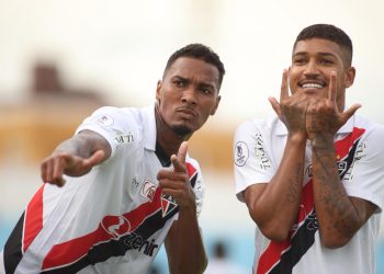 Saldo Misto para o Futebol Cearense: Ferroviário e Fortaleza Vencem, Ceará Tropeça em Recife