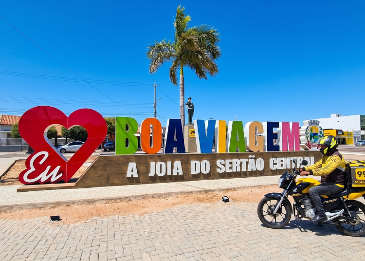 Chegada do aplicativo 99 gera impasse entre mototaxistas e modernidade em Boa Viagem