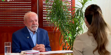 Presidente Lula defende que PT do Ceará abra mão de vaga no Senado para fortalecer aliados