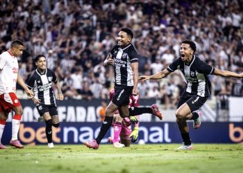 Ceará e Fortaleza vencem e sobem na tabela da Série B após fim de semana vitorioso