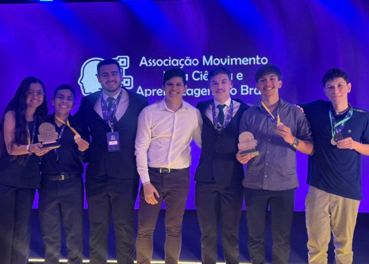 Escola de Pedra Branca faz história na MILSET Brasil 2026 com 1º lugar geral e onze prêmios