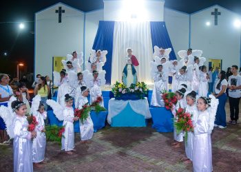 Emoção e fé: Comunidade de Capitão Mor celebra tradicional coroação de Nossa Senhora das Graças em Pedra Branca