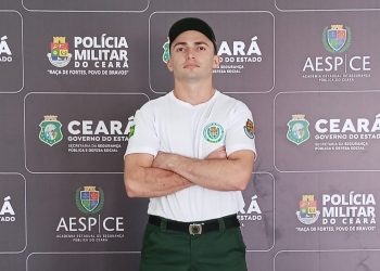 Jovem de Pedra Branca realiza sonho e inicia formação na Polícia Militar do Ceará