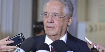 Alzheimer avança e Fernando Henrique Cardoso não se lembra mais que governou o Brasil