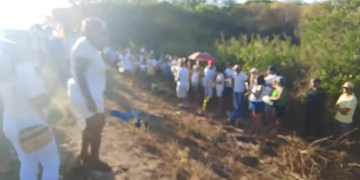 Comunidade do Trici se une em oração e homenageia jovens atletas vítimas de tragédia em Tauá