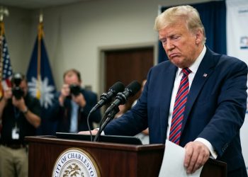Senado dos Estados Unidos aprova resolução histórica para impor limites aos poderes de guerra de Donald Trump contra o Irã
