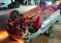 Carro capota na madrugada desta quarta-feira (24)  em Pedra Branca