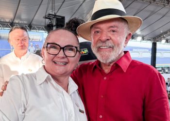 Prefeita Ivonete Braga, Matheus Góis e Manoela Pimenta prestigiam inauguração da Transnordestina com Lula