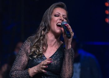 Fé e Celebração: Show Católico com Adriana Arydes Marca os 155 Anos de Pedra Branca