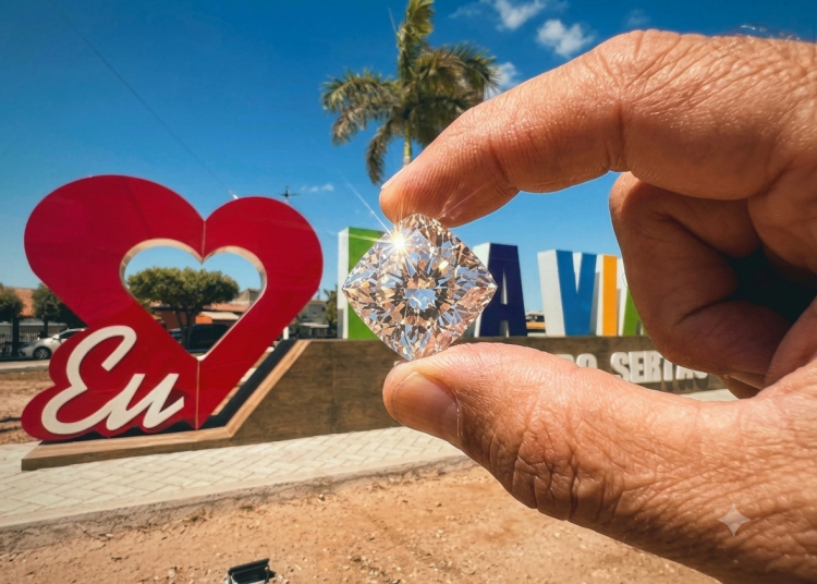 Boa Viagem na Rota da Mineração: Município do Sertão Central Investiga Potencial Jazida de Diamantes Industriais