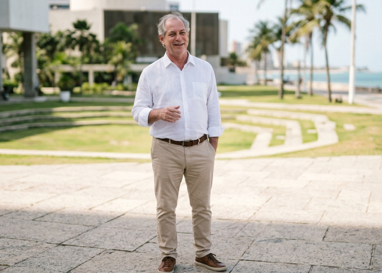 Ciro Gomes minimiza pré-candidatura de Cid ao Senado e diz que já sabia da “manobra”