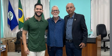 Uma Vida Dedicada ao Campo: Daniel Duarte é Homenageado na Câmara de Pedra Branca ao Encerrar 49 Anos de Serviços na Ematerce
