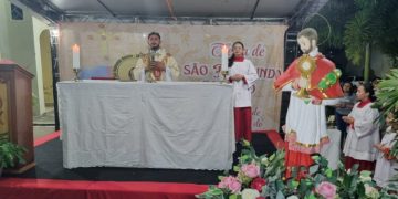 Paróquia de Santa Cruz do Banabuiú se Prepara para Festejos de São Raimundo Nonato Sob Liderança do Padre Tobias
