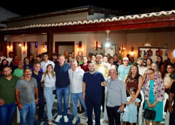 David e Dr. Cícero reafirmam apoio a Ciro Gomes e fortalecem alianças com André Figueiredo e Moses Filho em Pedra Branca
