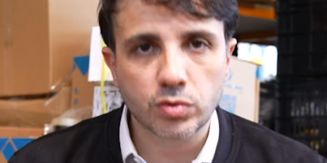 Renan Santos reage à suspensão de campanha no TSE, classifica ato como perseguição e promete recorrer