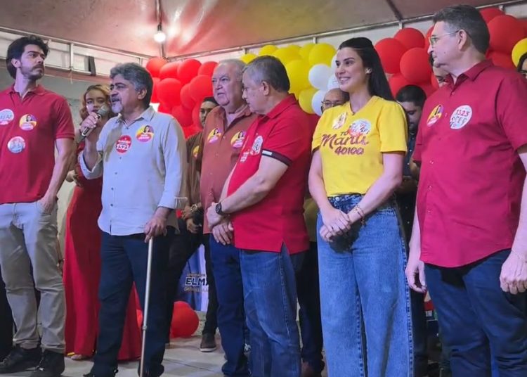 Presença Marcante: Manu Participa da Inauguração do Comitê de Lula em Quixadá e de Comício Junto a Lideranças e à População